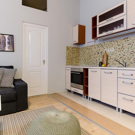 I30 Studio Apartment In Central Location. Budapeste Exterior foto