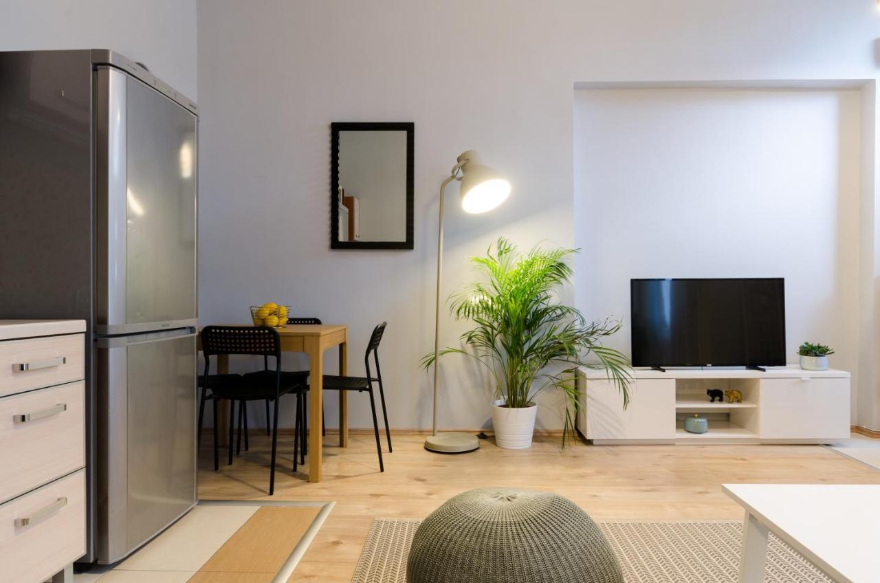 I30 Studio Apartment In Central Location. Budapeste Exterior foto